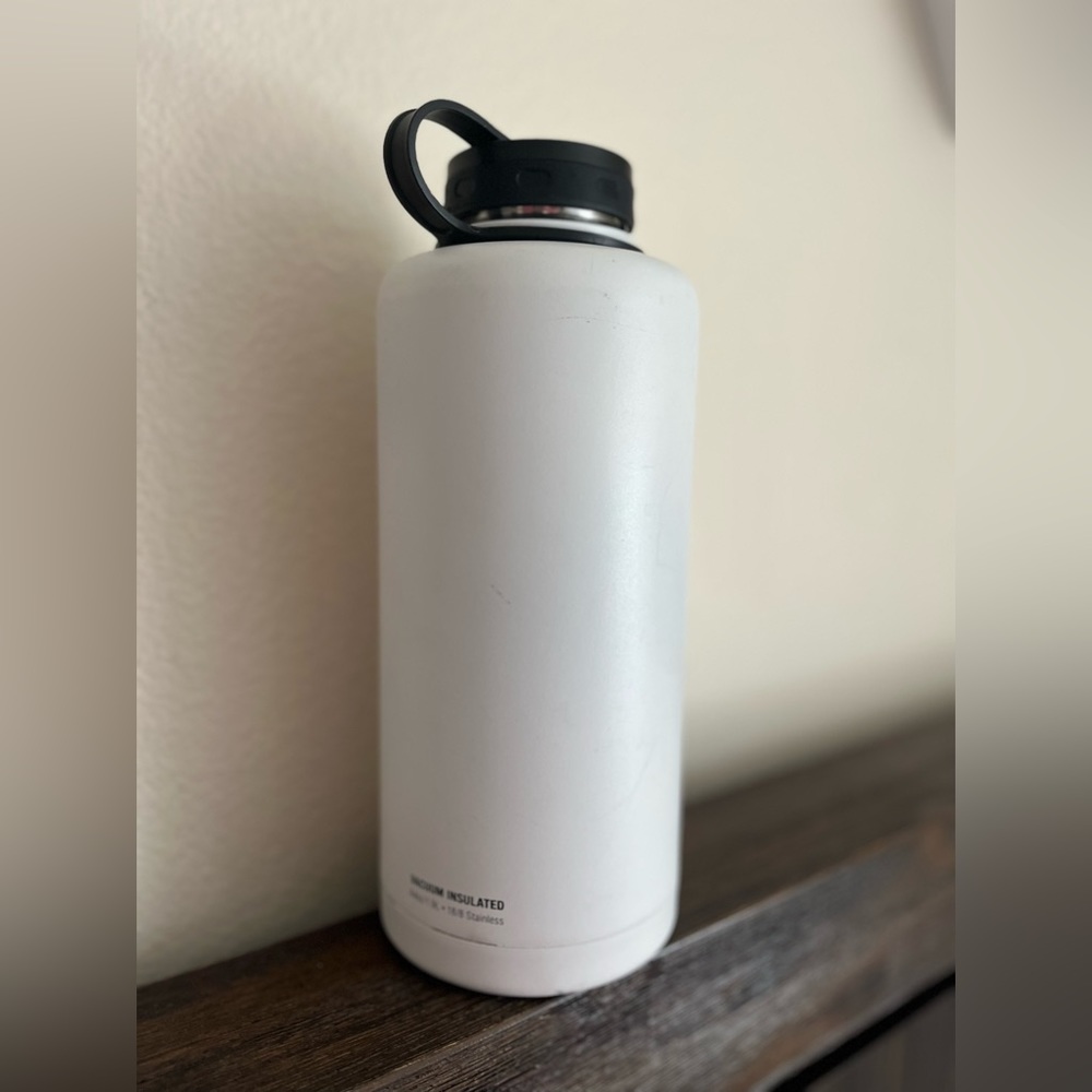 Fifty/Fifty 64 oz. Water Bottle/Growler